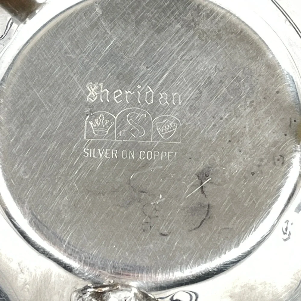 Sheridan Silver on Copper Footed Creamer‎ Pitcher Etched Melon Design